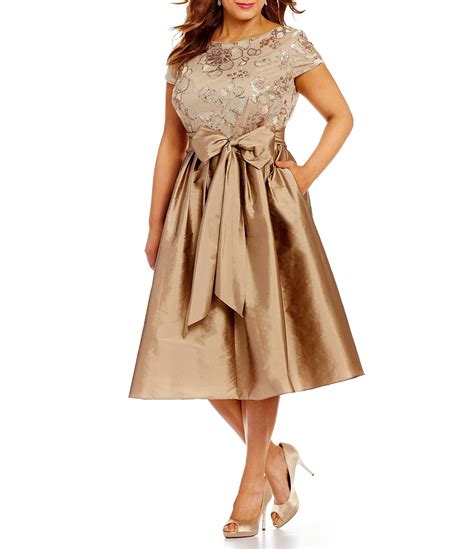 Shop for Sale & Clearance Long Sleeve women's casual, special occasion, cocktail, and party dresses, formal gowns, and more, available in missy, plus, and petite sizes. . Dillard dresses clearance